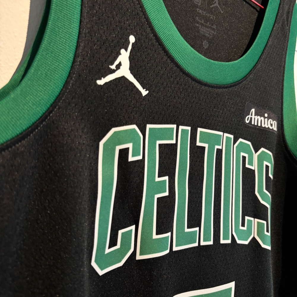 Boston Celtics Jaylen Brown Jersey Jordan Statement Swingman Small 40 Amica NBA - Picture 13 of 16